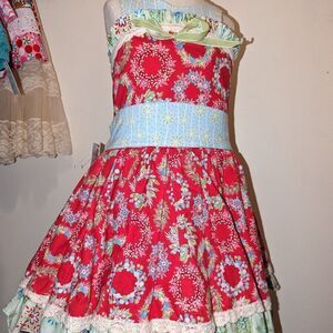 Handmade Boutique Girls Clothing Wild Cotton Christmas Size 5 Dress